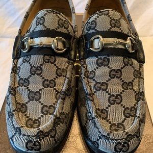 Woman’s Gucci shoes